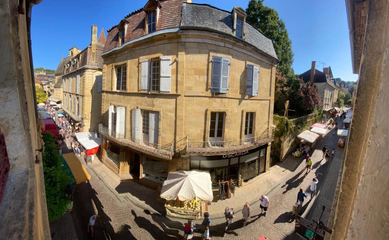 Les Flamboyants Lägenhet Sarlat-la-Canéda Exteriör bild